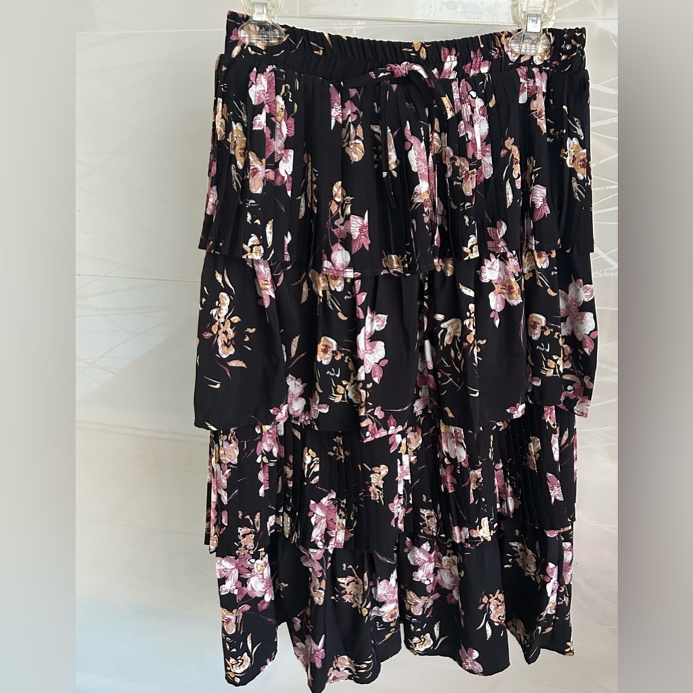 Alice Blue Floral Tiered Black Skirt